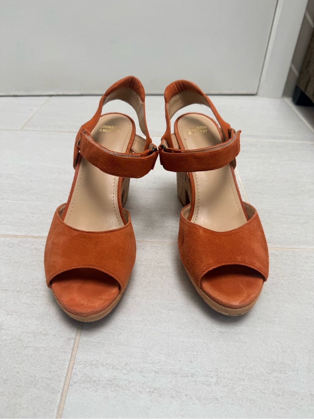 Johnston & Murphy Women's Rust Suede Wedge Sandals
